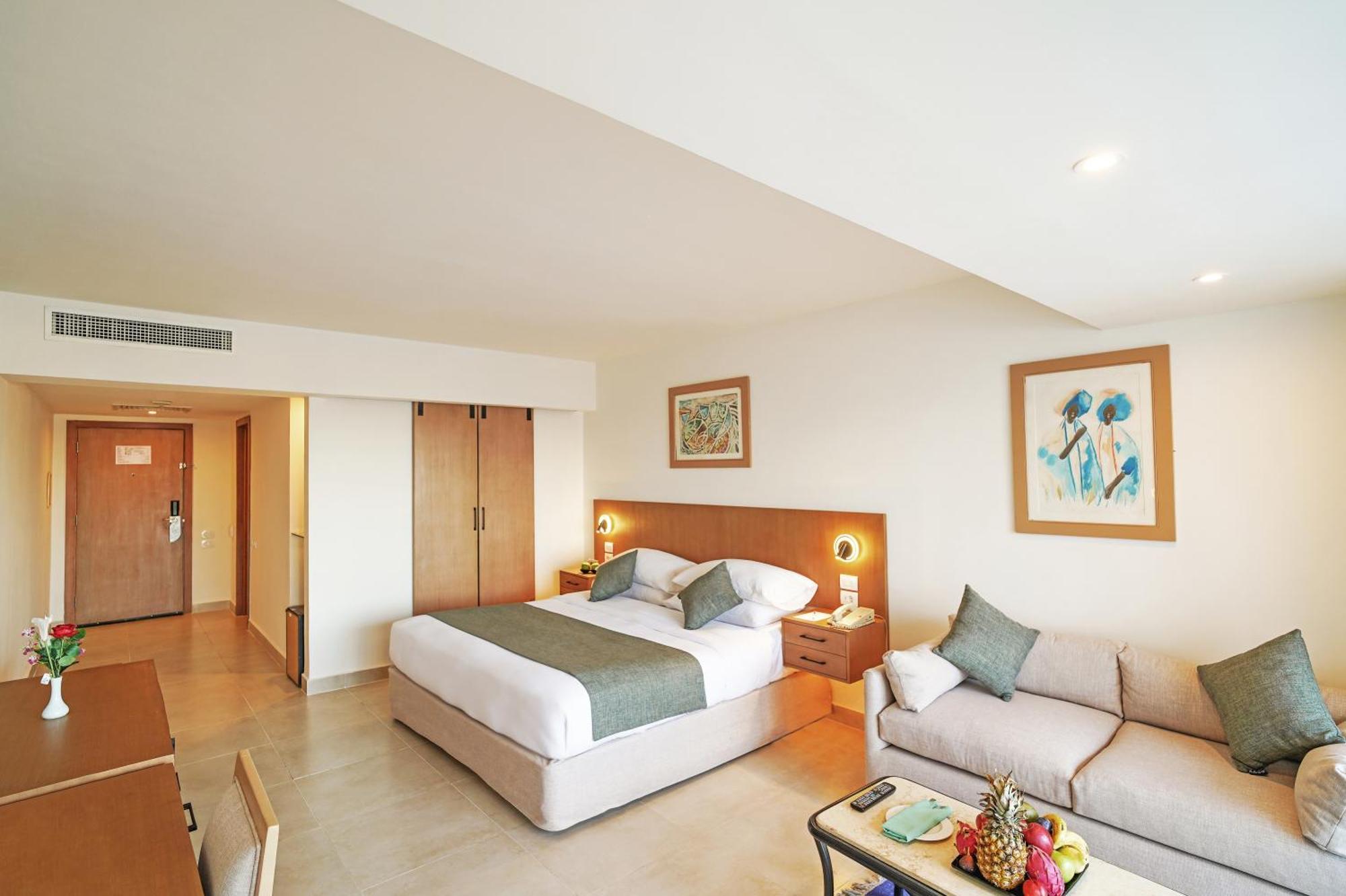 Premium Sea View Room,1730018243:JPEG