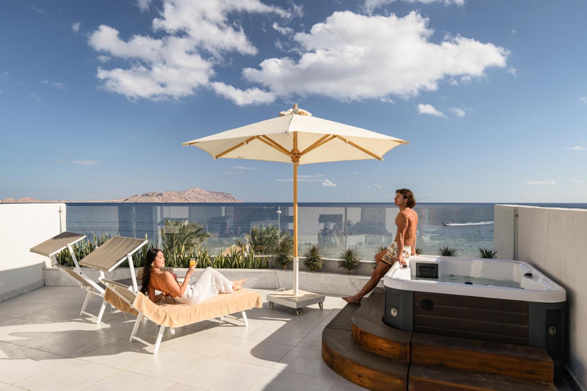 Suite Executive su 2 Livelli con Vasca Idromassaggio - Posh Club