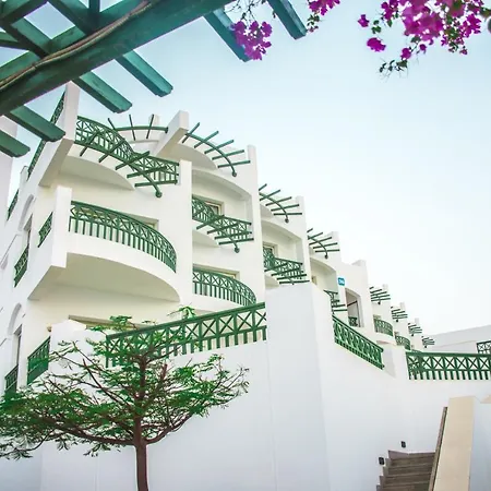 Coral Beach Resort Montazah (Adults Only)-2