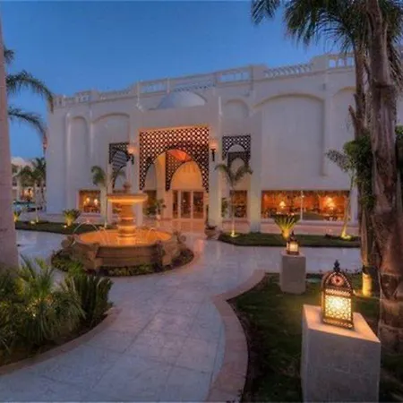 Le Royale Collection Luxury Resort-2